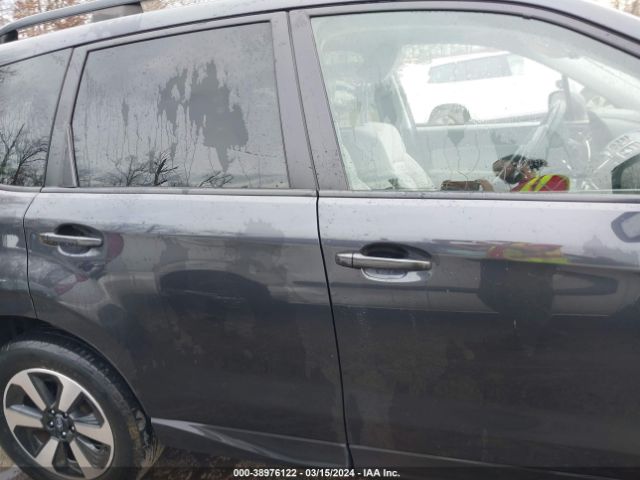 JF2SJAGC1HH528253 Subaru Forester 2.5i Premium