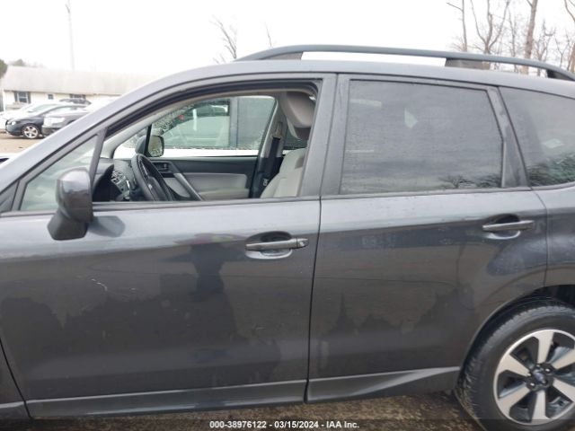 JF2SJAGC1HH528253 Subaru Forester 2.5i Premium