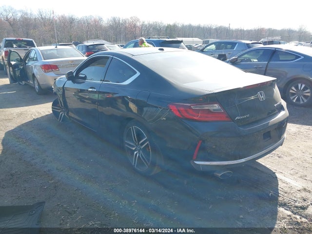 Honda Accord Touring 2016 1HGCT2B03GA007592 Image 3