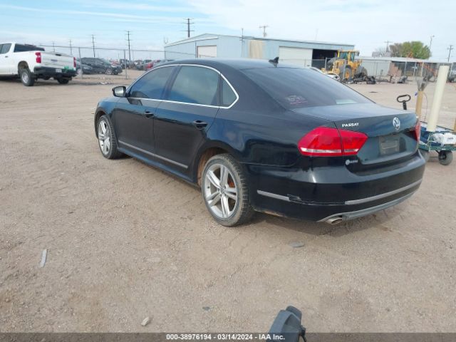 1VWCV7A33FC001633 Volkswagen Passat 2.0l Tdi Sel Premium