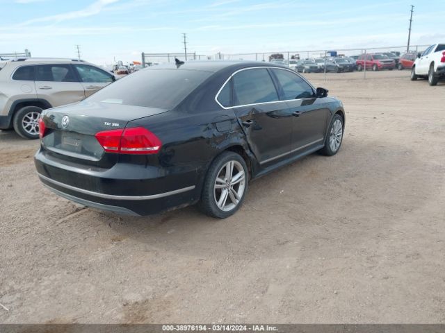 1VWCV7A33FC001633 Volkswagen Passat 2.0l Tdi Sel Premium