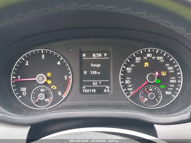 1VWBN7A33EC107073 Volkswagen Passat 2.0l Tdi Se