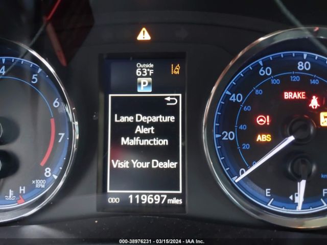 5YFBURHEXKP861485 Toyota COROLLA SE