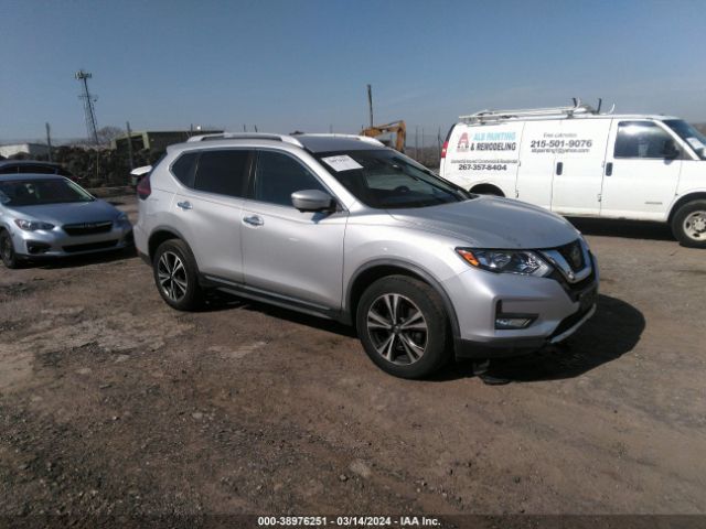 2018 Nissan Rogue Sl მანქანა იყიდება აუქციონზე, vin: JN8AT2MV5JW320320, აუქციონის ნომერი: 38976251