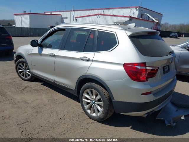 BMW X3 Xdrive28i 2014 5UXWX9C5XE0D20680 Image 3