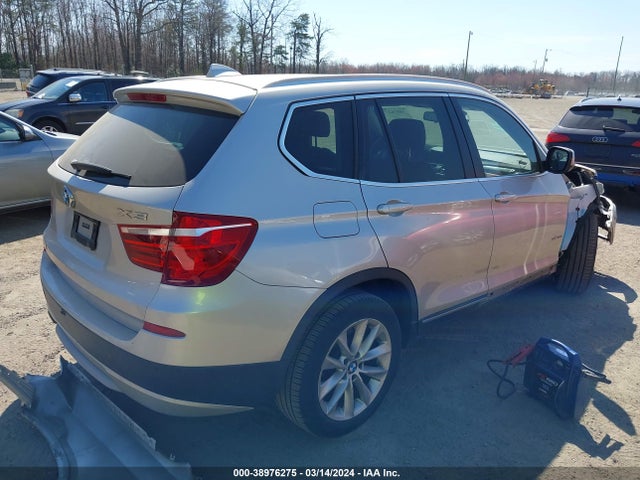 BMW X3 Xdrive28i 2014 5UXWX9C5XE0D20680 Image 4