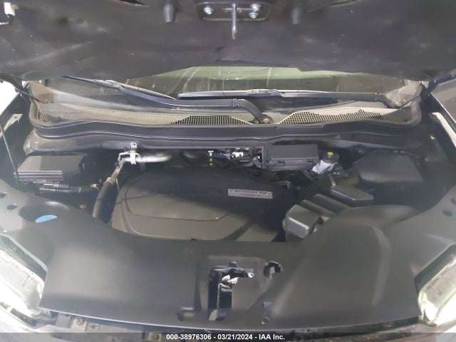 Honda Pilot Touring 2016 5FNYF6H95GB016505 Image 10