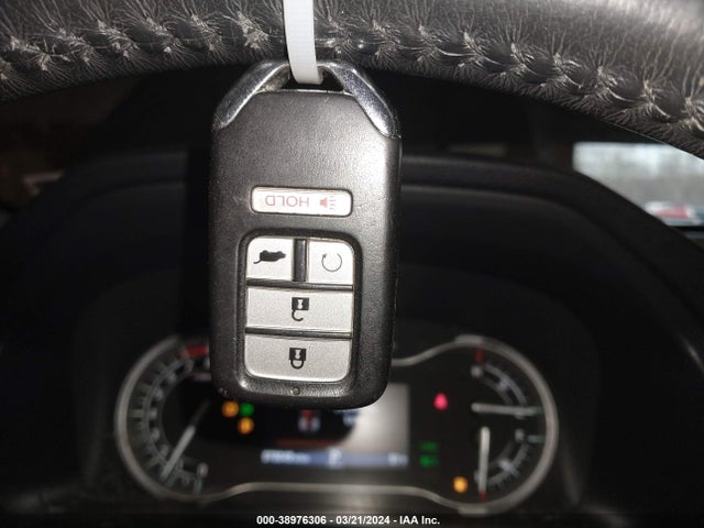 Honda Pilot Touring 2016 5FNYF6H95GB016505 Image 11