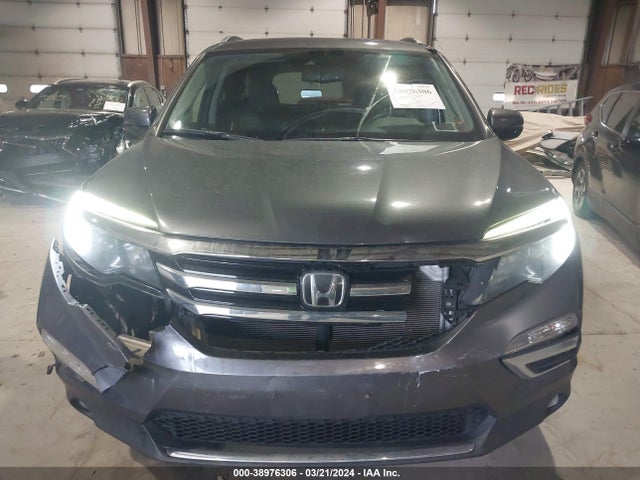 Honda Pilot Touring 2016 5FNYF6H95GB016505 Image 12