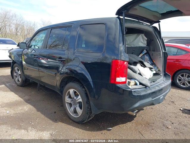 Honda PILOT SE 2015 5FNYF4H35FB059756 Image 3