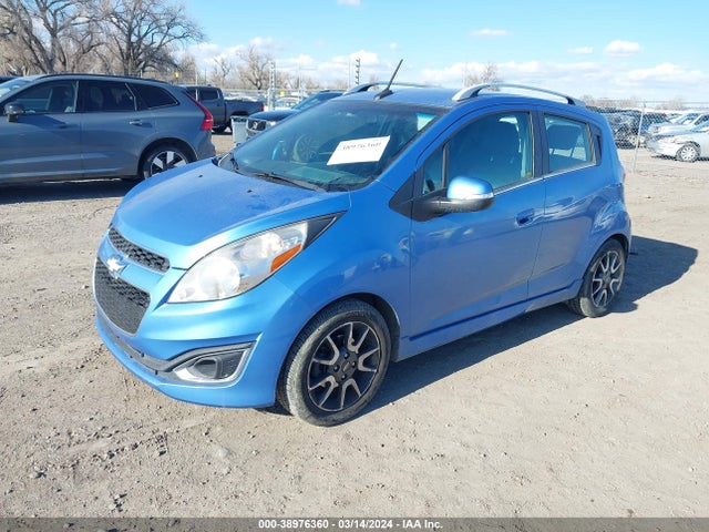 Chevrolet Spark 2lt Auto 2014 KL8CF6S9XEC439280 Image 2