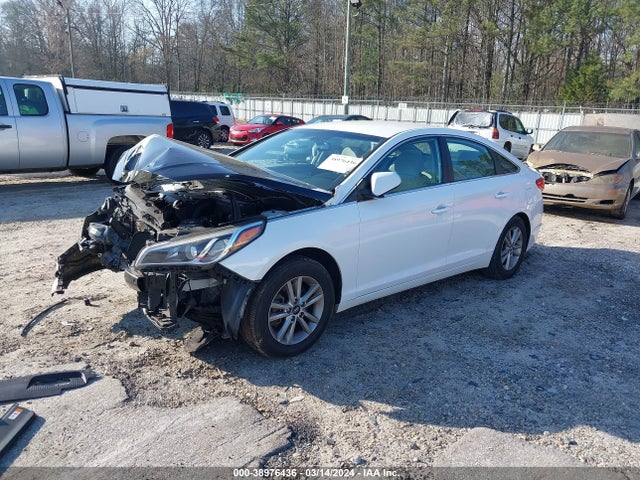 Hyundai SONATA SE 2016 5NPE24AF2GH357560 Image 2
