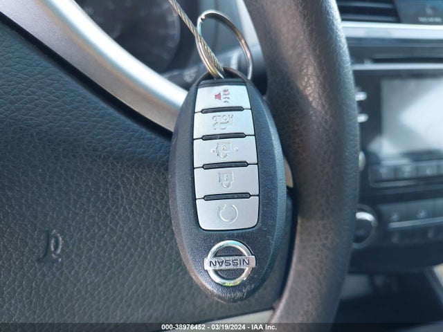 Nissan Altima 2.5 S 2015 1N4AL3AP7FC570552 Image 11