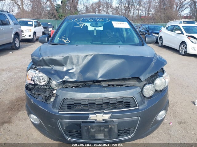 Chevrolet Sonic Lt Auto 2014 1G1JC6SHXE4111486 Image 12