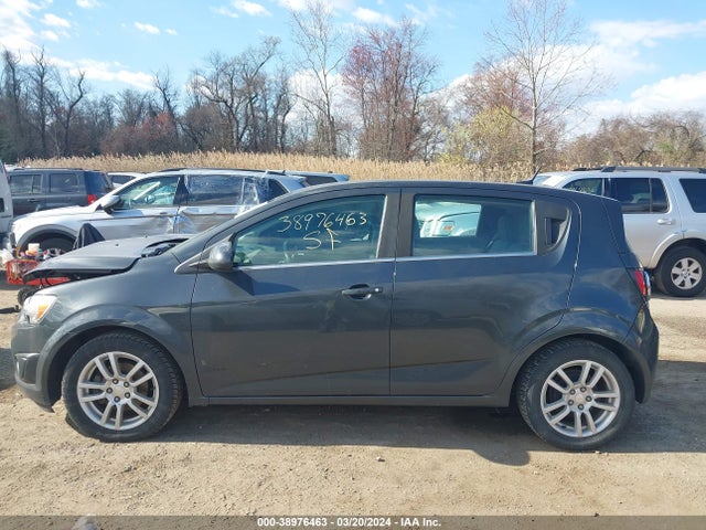 Chevrolet Sonic Lt Auto 2014 1G1JC6SHXE4111486 Image 14