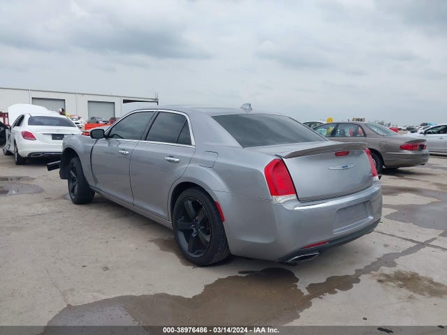 Chrysler 300 Limited 2018 2C3CCAEG4JH159721 Image 3