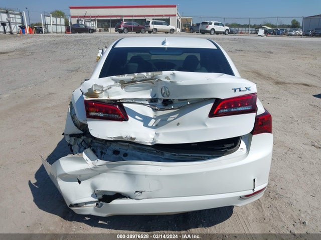 Acura TLX 2017 19UUB1F32HA008613 Image 17