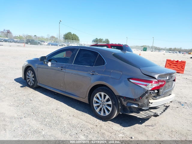 Toyota CAMRY LE 2019 4T1B11HK8KU782508 Image 3
