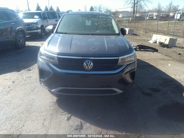 3VVMX7B27NM016576 Volkswagen Taos 1.5t S