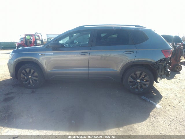 3VVMX7B27NM016576 Volkswagen Taos 1.5t S