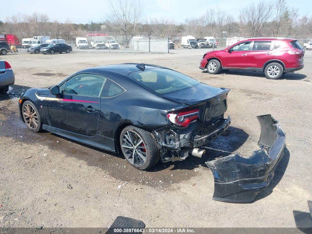 Toyota 86 Trd Se 2019 JF1ZNAE12K9702244 Image 3