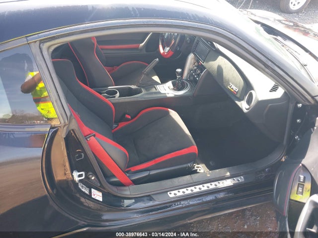 Toyota 86 Trd Se 2019 JF1ZNAE12K9702244 Image 5