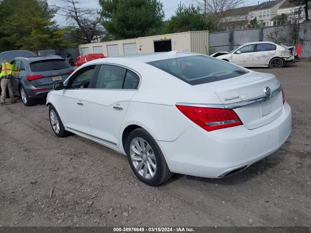 Buick Lacrosse Leather 2015 1G4GB5G33FF178802 Image 3