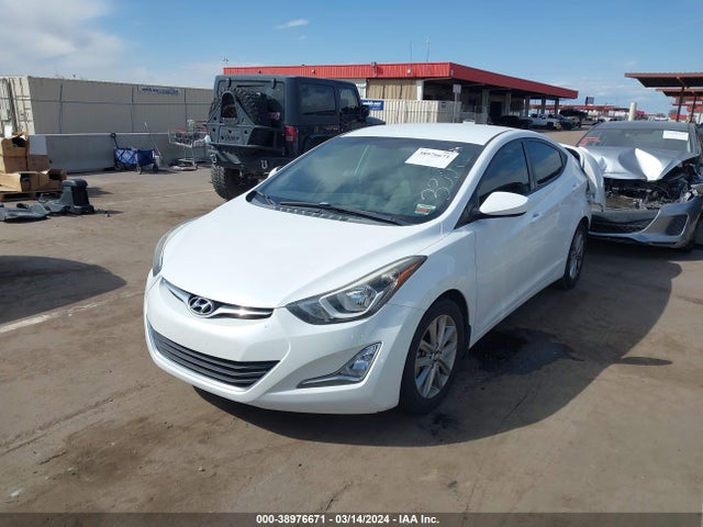 Hyundai ELANTRA SE 2015 5NPDH4AE3FH635821 Image 2