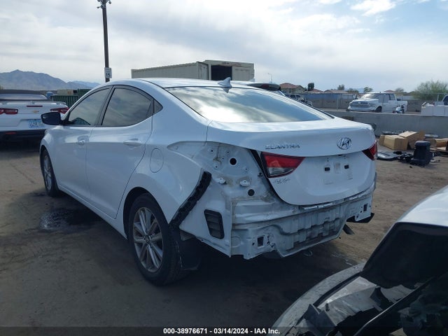 Hyundai ELANTRA SE 2015 5NPDH4AE3FH635821 Image 3
