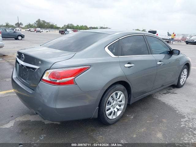 Nissan Altima 2.5 S 2015 1N4AL3APXFN376621 Image 4
