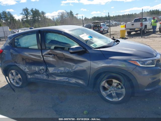 3CZRU6H37NM769056 Honda Hr-v Awd Lx