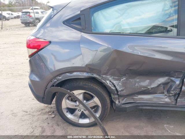 3CZRU6H37NM769056 Honda Hr-v Awd Lx