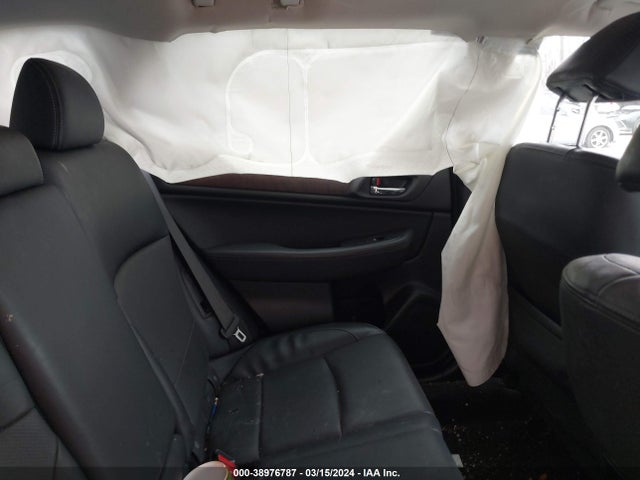 Subaru Outback 2.5i Limited 2017 4S4BSANCXH3313557 Image 8