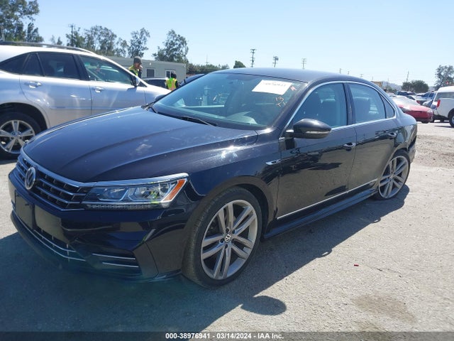 1VWDT7A34HC060509 Volkswagen Passat 1.8t R-line