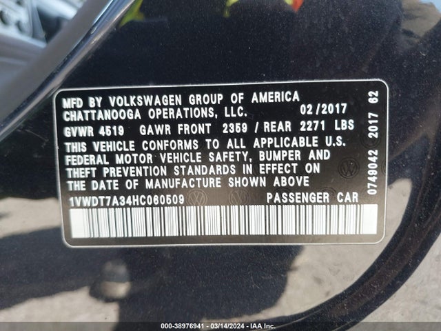 1VWDT7A34HC060509 Volkswagen Passat 1.8t R-line