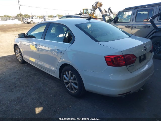 3VWD17AJ0EM315641 Volkswagen Jetta 1.8t Se