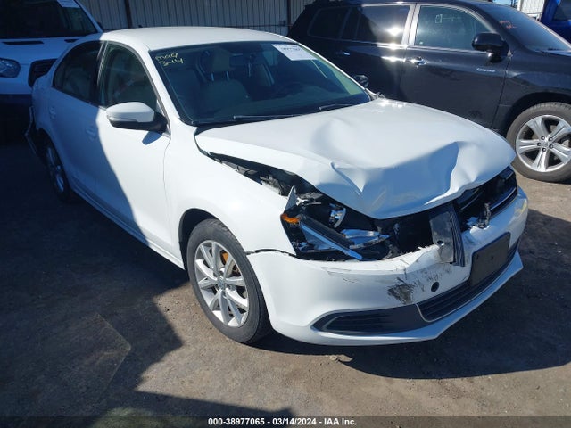 3VWD17AJ0EM315641 Volkswagen Jetta 1.8t Se