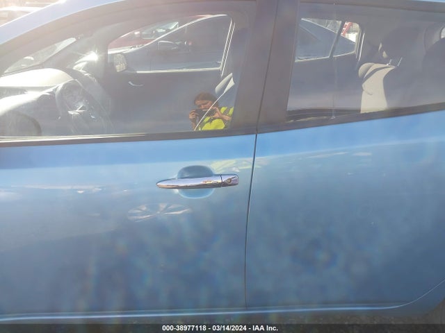 Nissan LEAF S 2015 1N4AZ0CP8FC333515 Image 15