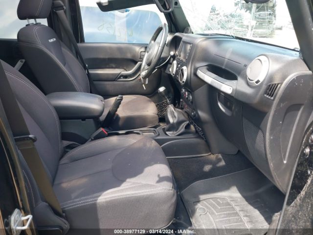 2014 JEEP WRANGLER UNLIMITED 1C4BJWFG7EL165787 Photo 4