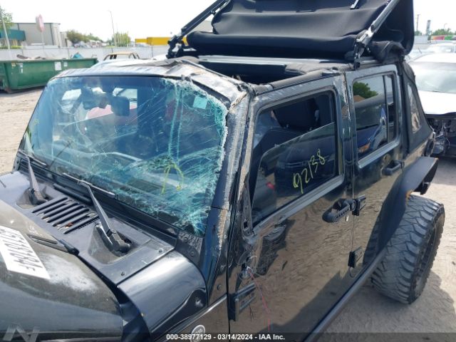 2014 JEEP WRANGLER UNLIMITED 1C4BJWFG7EL165787 Photo 5