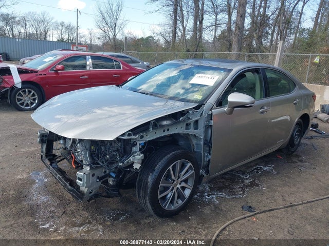 Lexus ES 300H 2018 JTHBW1GG9J2178526 Image 2