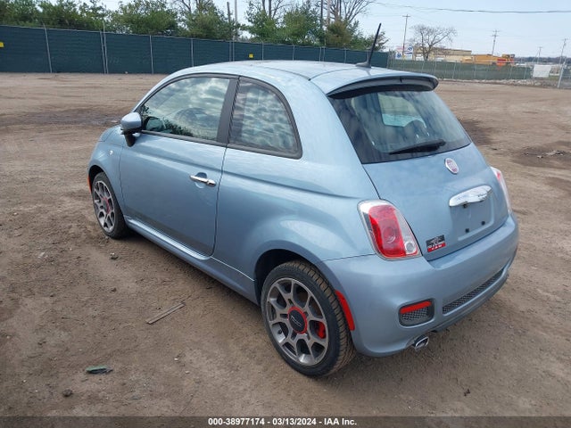2013 FIAT 500 3C3CFFBR4DT531404 Photo 2