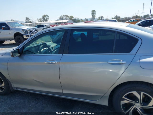 Honda ACCORD LX 2017 1HGCR2F35HA206471 Image 15