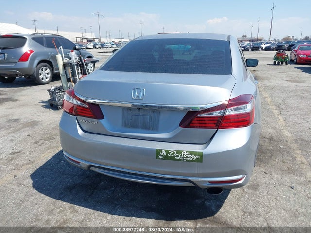 Honda ACCORD LX 2017 1HGCR2F35HA206471 Image 17