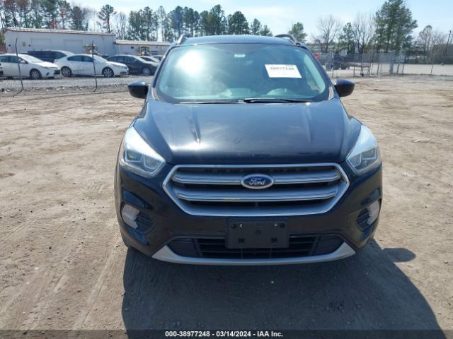1FMCU9G94HUF00723 Ford ESCAPE SE