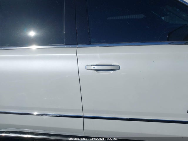 GMC YUKON XL DENALI 2016 1GKS2HKJ9GR332293 Image 14