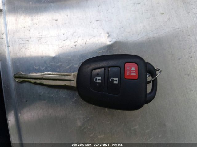 JTKJF5C72F3095749 Scion TC
