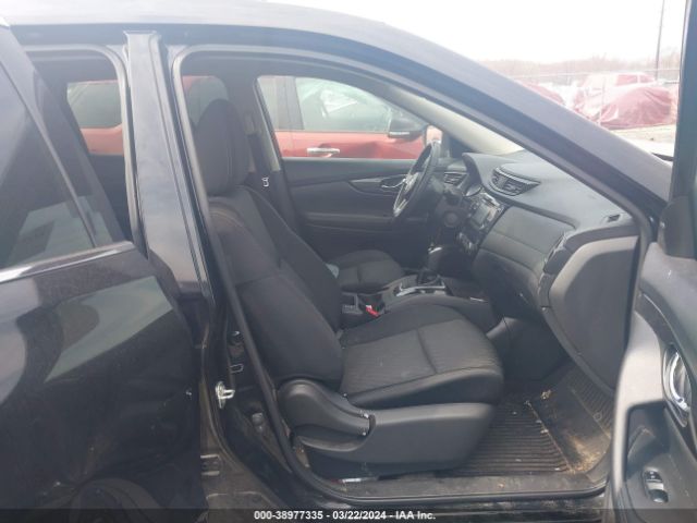 2017 NISSAN ROGUE KNMAT2MV7HP613250 Photo 4