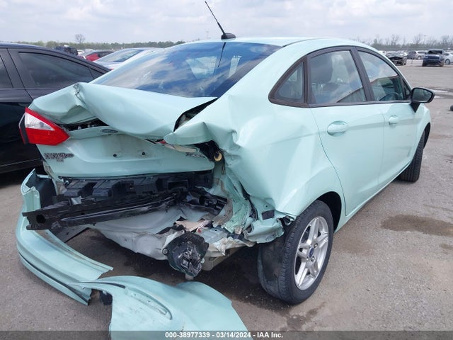 Ford FIESTA SE 2018 3FADP4BJ6JM108461 Image 4