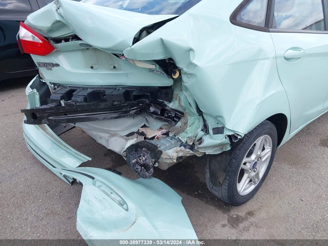 Ford FIESTA SE 2018 3FADP4BJ6JM108461 Image 6